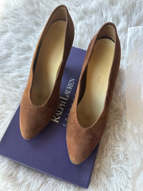 Source Unknown Shoes - Vintage from 1998  Chestnut Brown Suede Pointed-Toe Pumps size 6